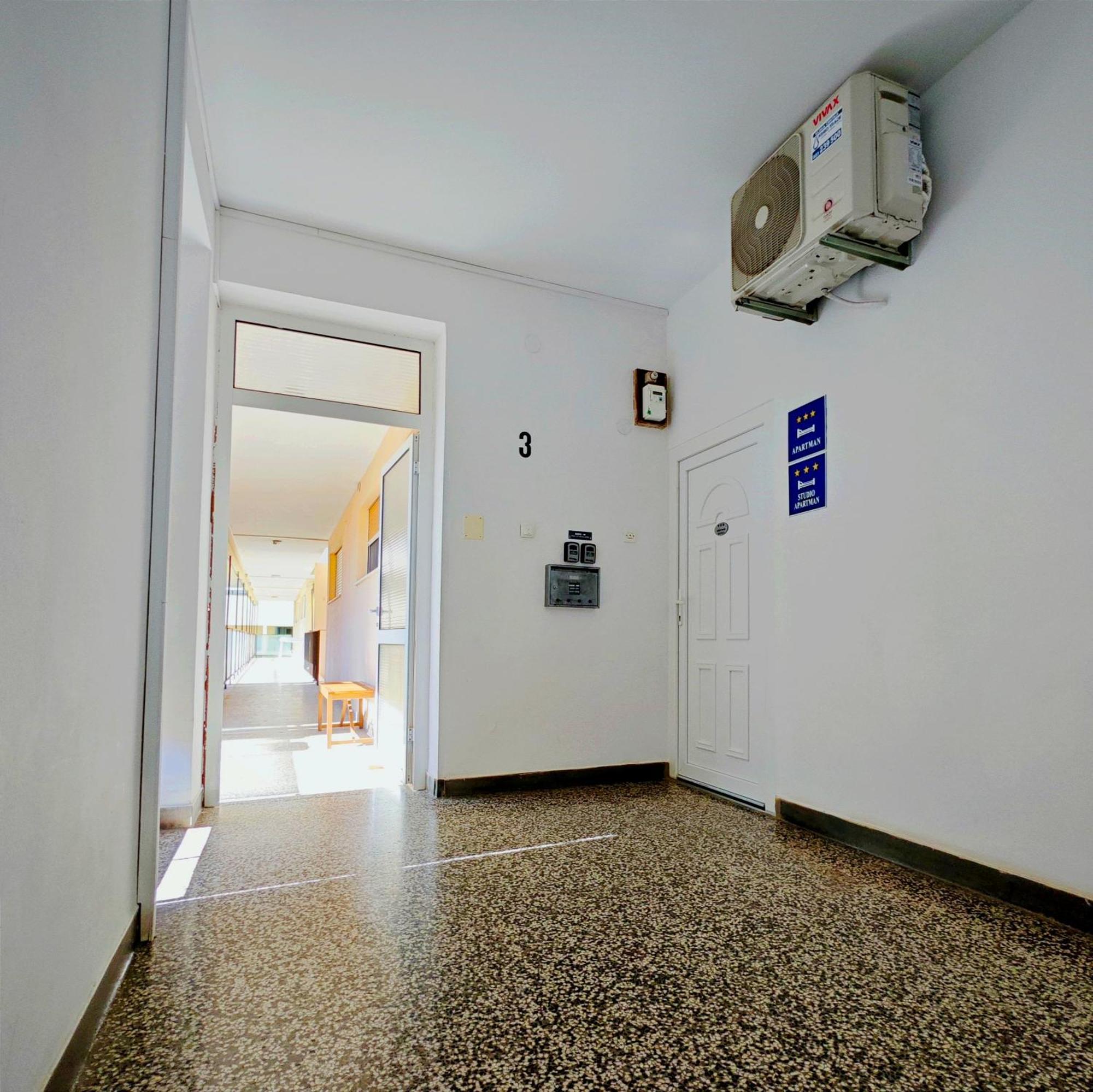 Cozy Old Town Apartment Zadar Bagian luar foto