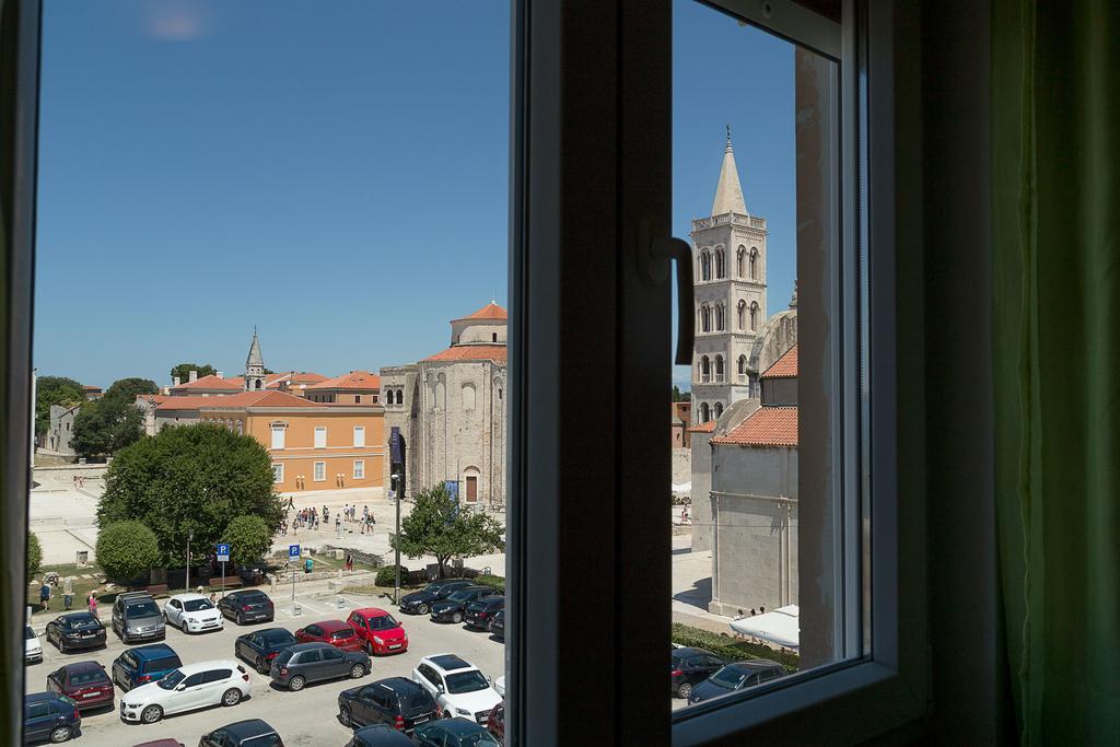 Cozy Old Town Apartment Zadar Bagian luar foto