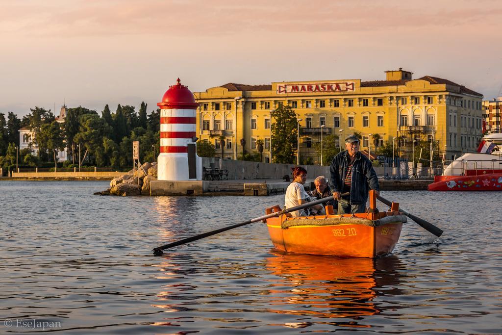 Cozy Old Town Apartment Zadar Bagian luar foto